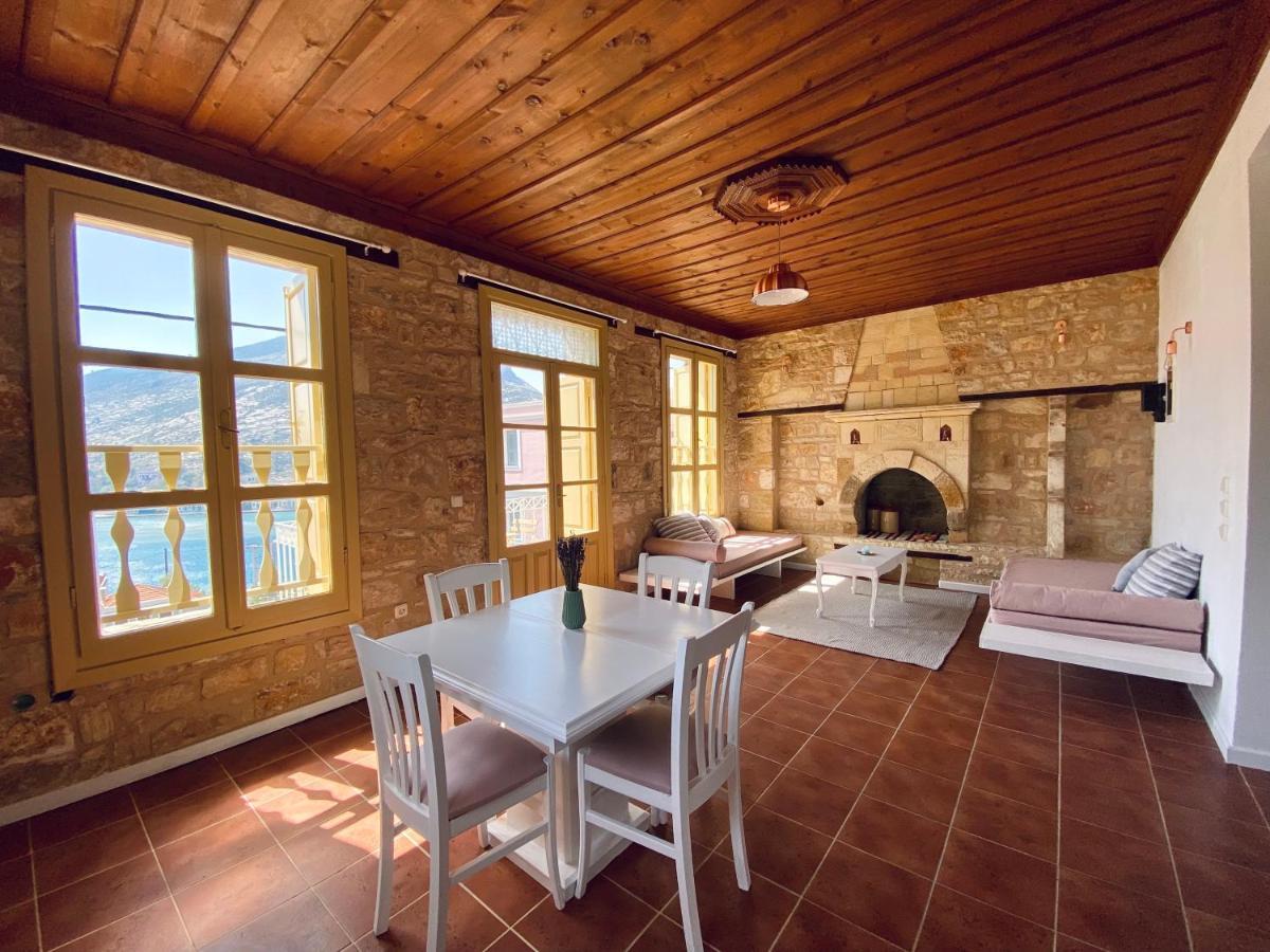 Ferienwohnung To Petrino Meyísti Exterior foto