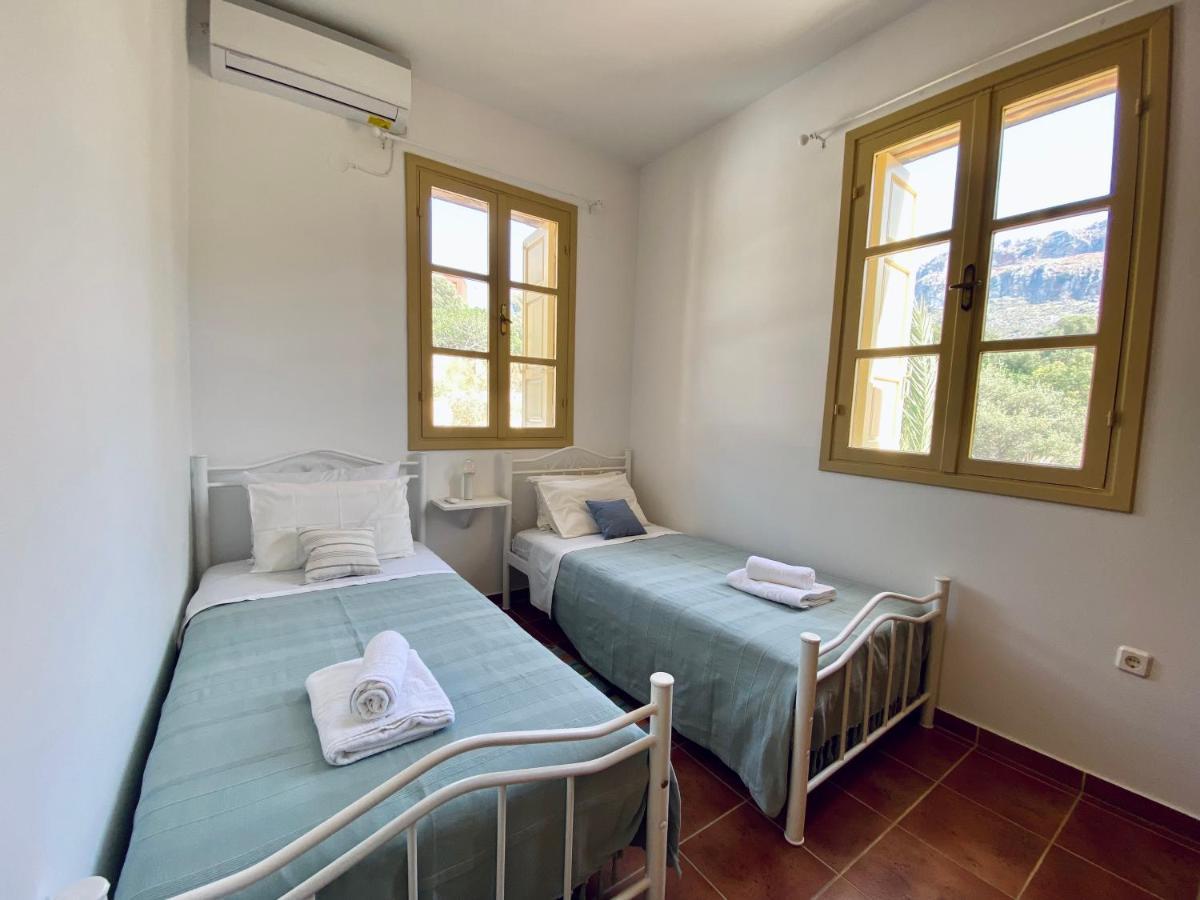 Ferienwohnung To Petrino Meyísti Exterior foto